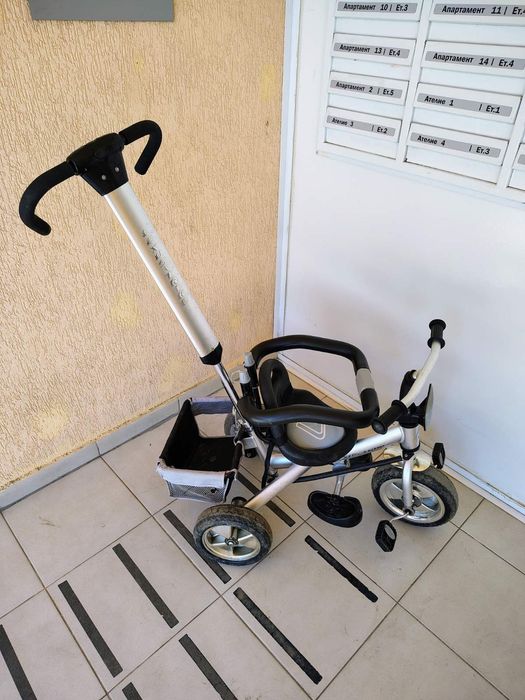 Триколка Lexus trike