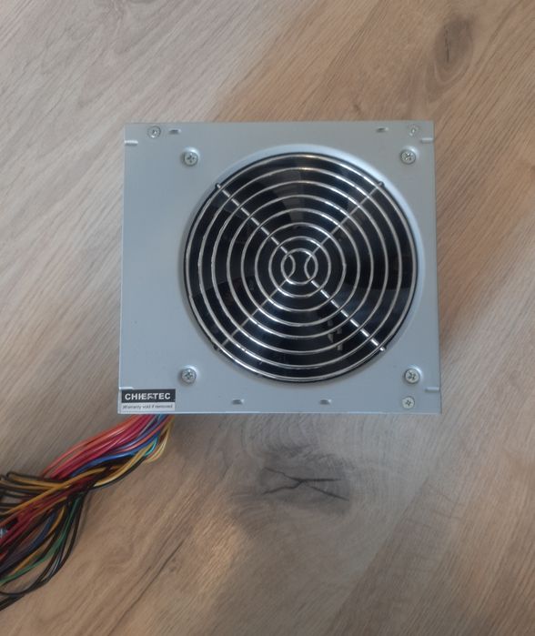 Захранване 500W Chieftec Arena