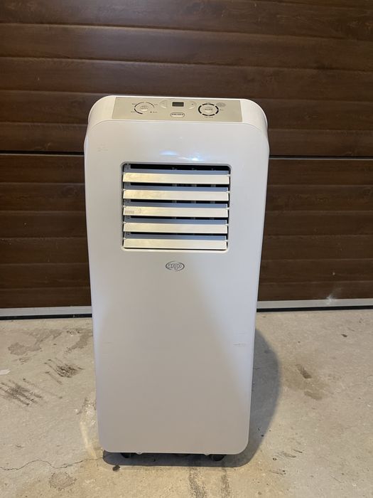 Aparat aer conditionat portabil