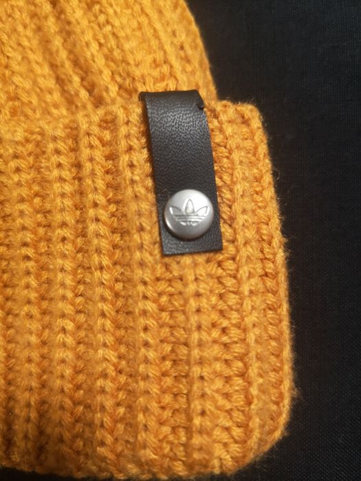 Дамска шапка Adidas