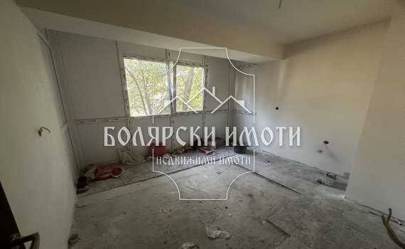 Продава се Тристаен апартамент в Велико Търново, Колю Фичето - 80 кв.м за 1238 €/кв.м - Снимка #3