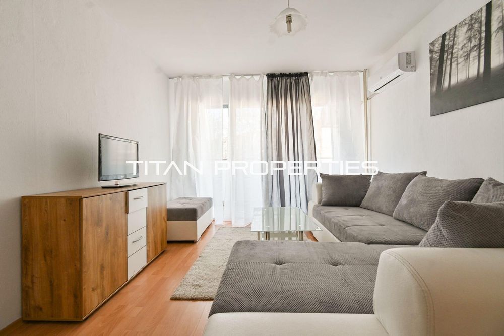 Продава се Двустаен апартамент в София, Надежда 2 - 65 кв.м за 1687 €/кв.м - Снимка #1