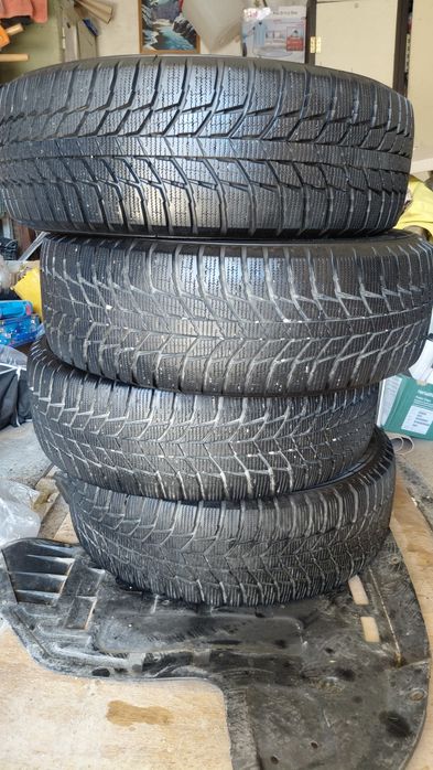 225/60/R17 Triangle