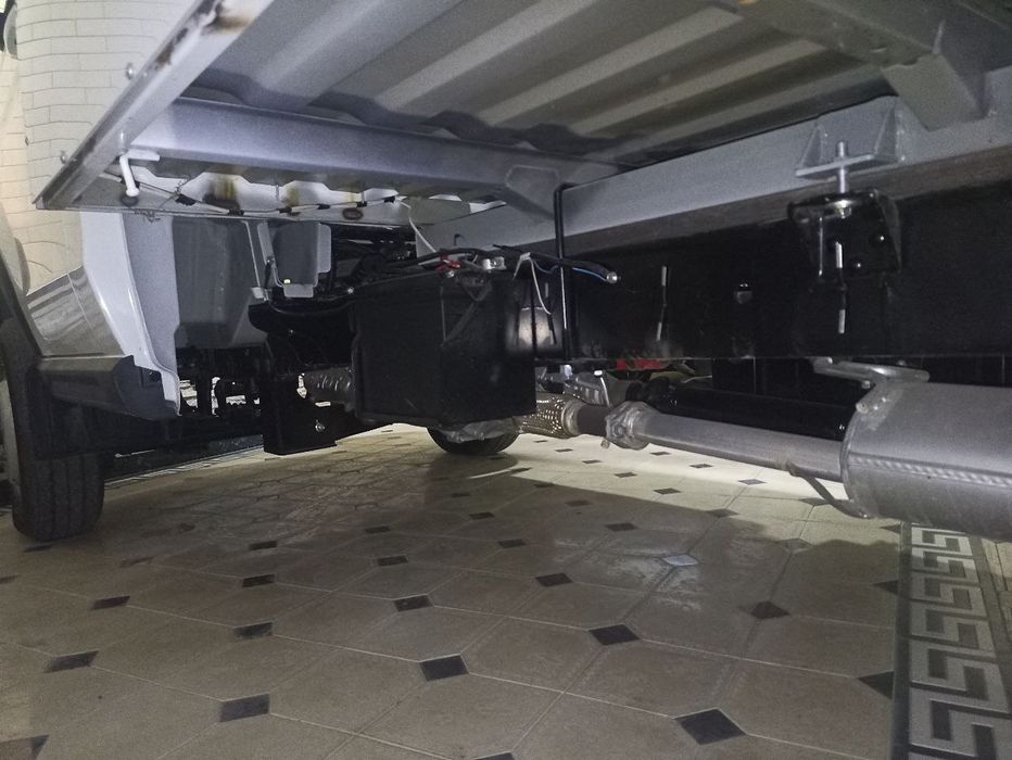 Oladiganla tel qisin iltimos