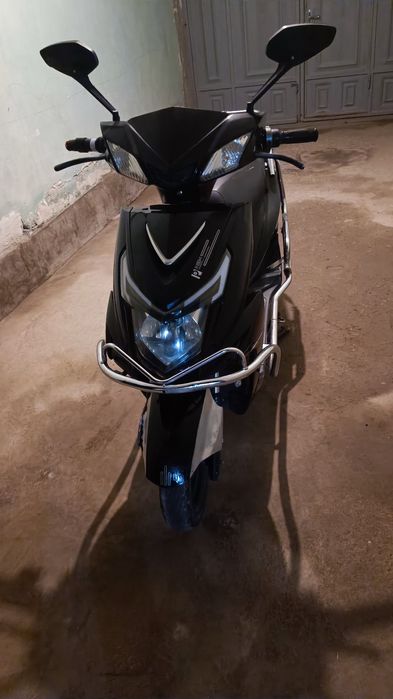 Skuter sotiladi holati yaxshi