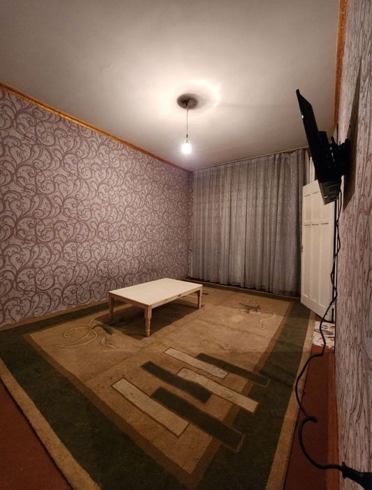 Срочно Чиланзар 11 Корзинка продается 1 комнатная балкон 1,5/3