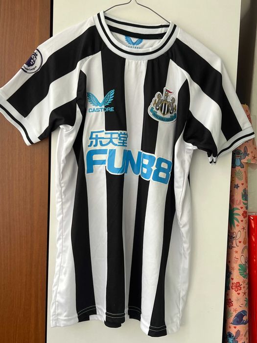 Tricou Newcastle United raritate