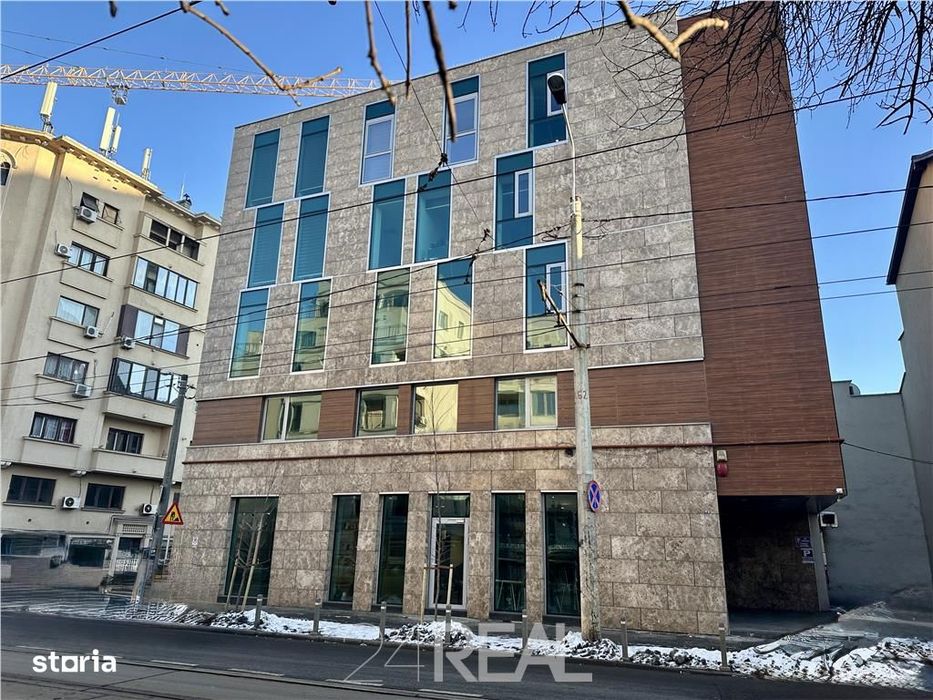 Spatiu comercial Ferdinand - loc parcare - 78 mp - utilitati incluse