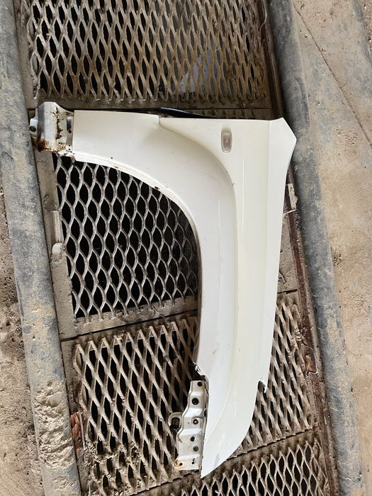 крыло прадо 120 передний /правый