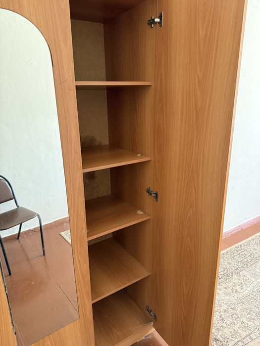 Отдам даром! Шкаф 4 двери! Самовывоз