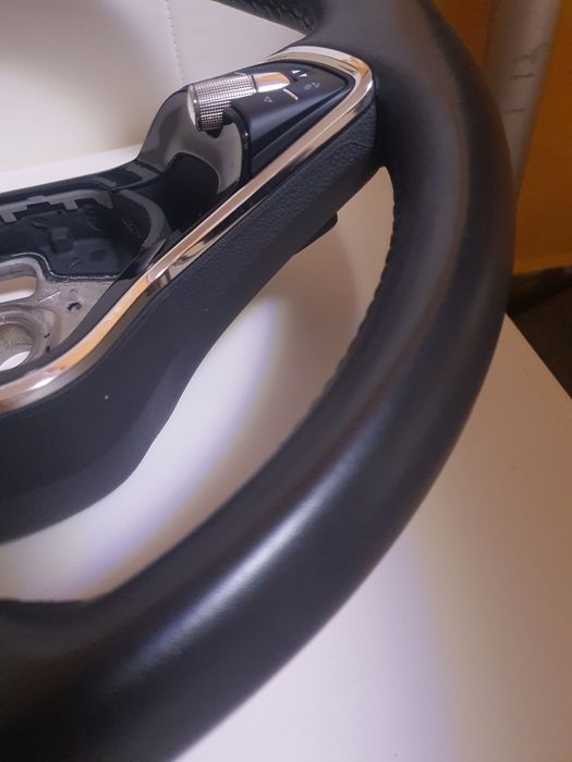 Volan din piele pentru Skoda