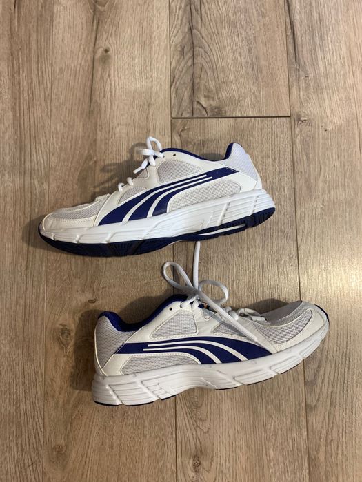 Vând adidasi Puma