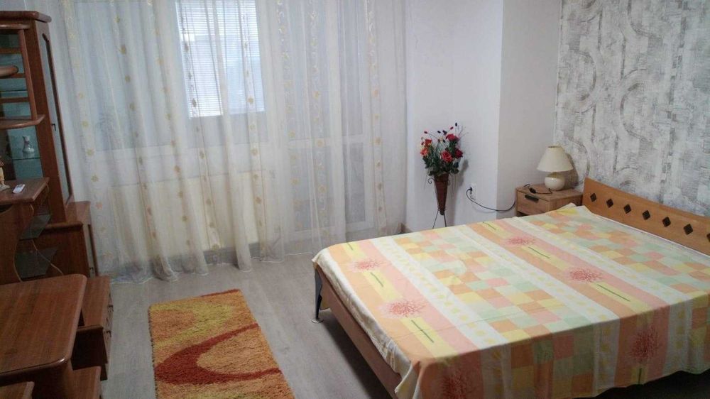 Inchiriez garsorniera 45m² Craiova