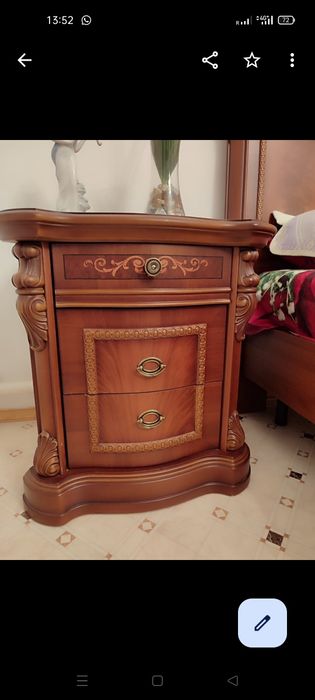 Спальный гарнитур