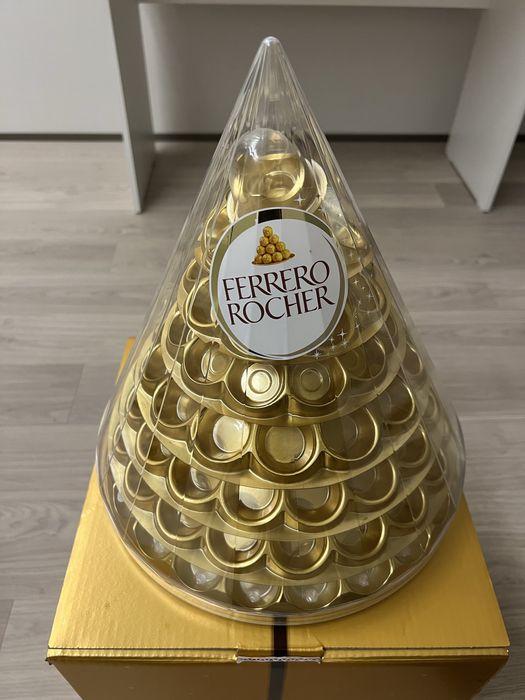 Коробка Ferrero Rocher Limited Edition