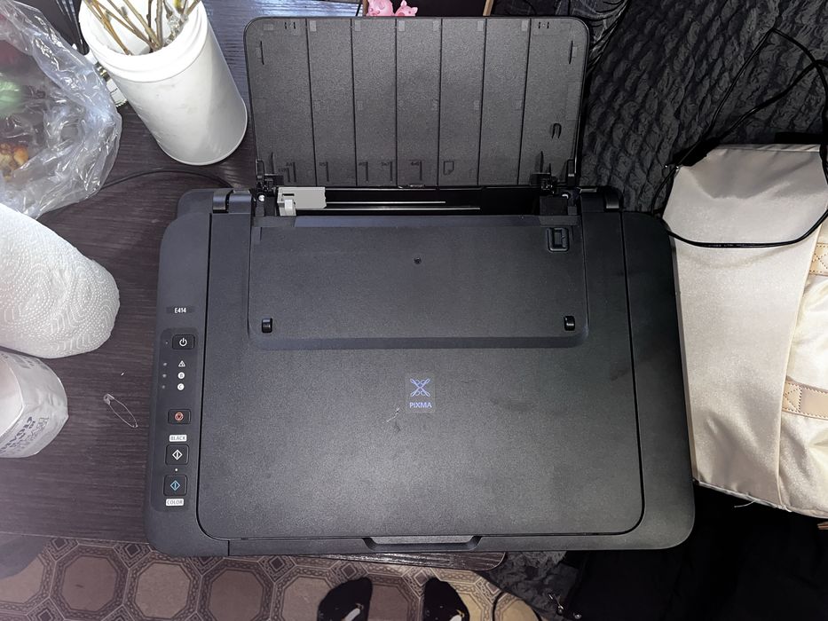 Продам принтер Canon PIXMA E414 черный