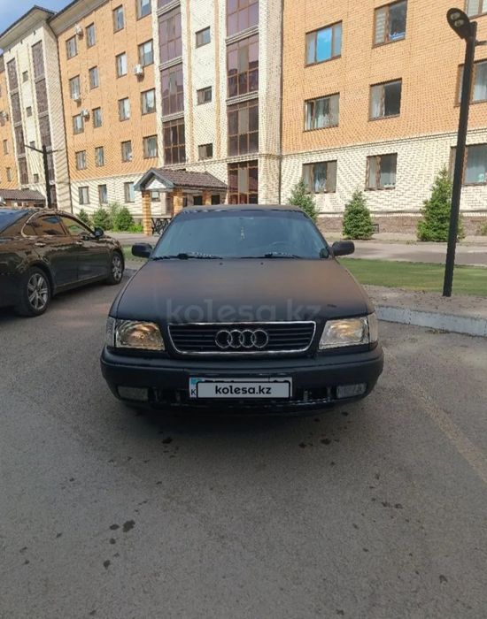 Продам машину Ауди 100