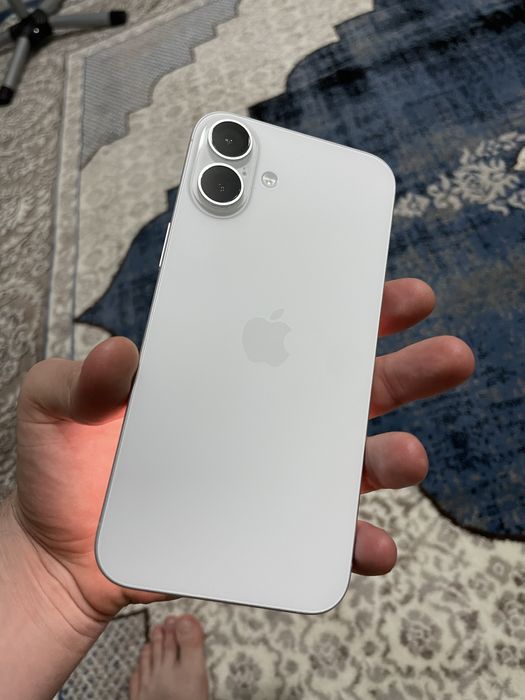 Продам iPhone 16 plus 128gb