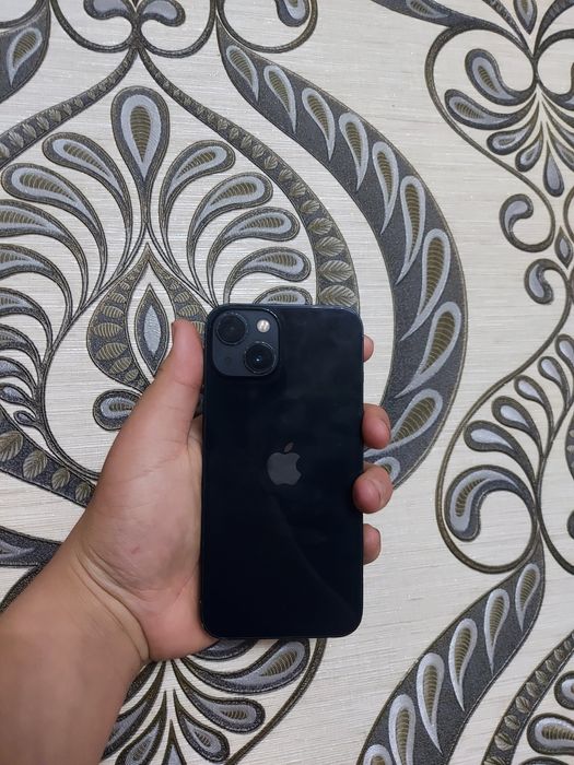 Продам айфон 13 без ремонта