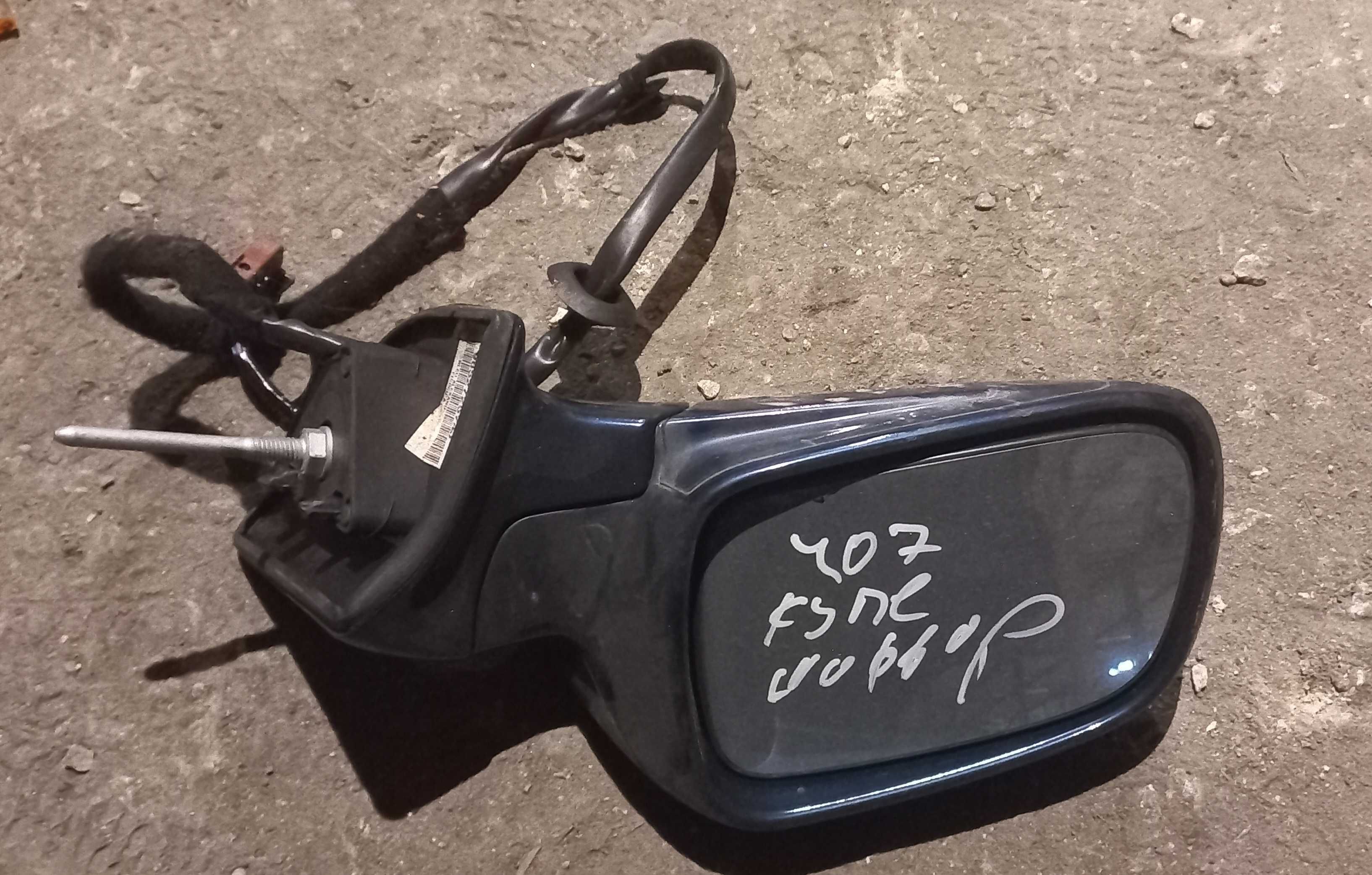 Огледало за Пежо Peugeot 407 2006година от шофьорскара страна гр. Варна ...
