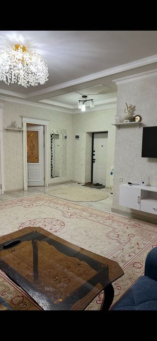 Богишамол,Гагарин кучасида уй сотилади.2-этаж 125 кв,тайёр уй.