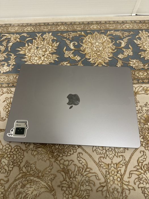 Macbook Air ‘15 M2 2023