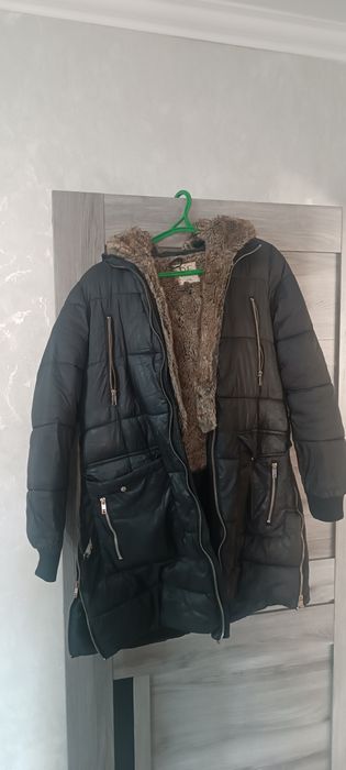 Зимняя дублёнка и пуховик