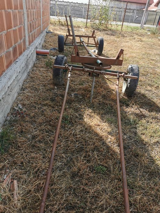 Vând căruță, pentru mai multe detalii contactați-mă