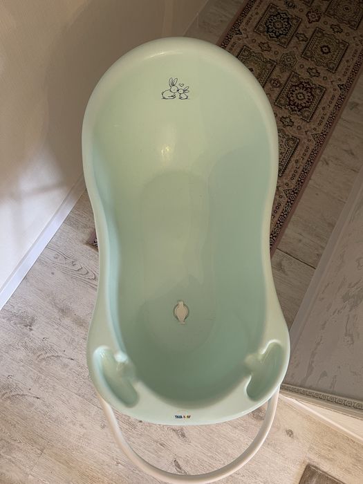 Ванночка для купания детей