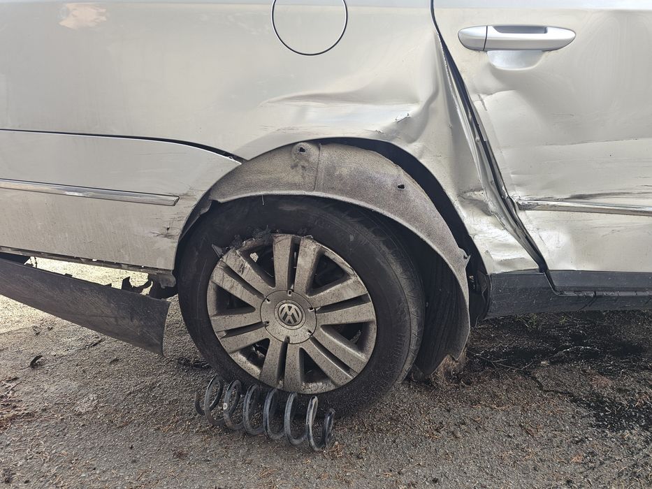 Avariat Passat B6 2006 2.0 TDI 170CP DSG Padele Alcantara