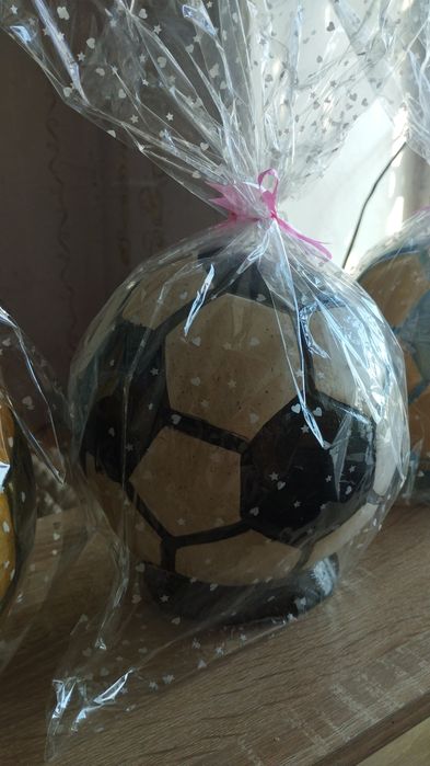 Той бастар гипстан жасалған капилка