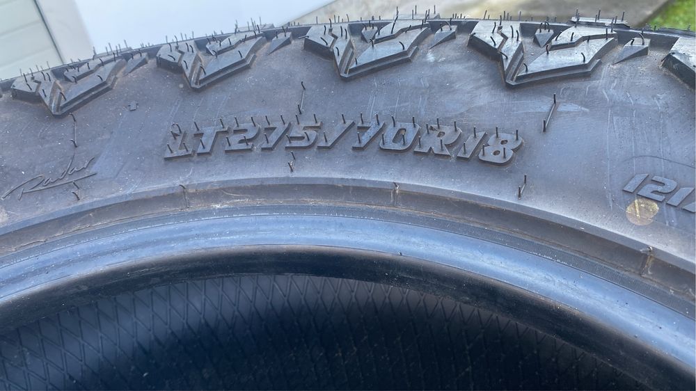 Cauciucuri offroad 285 70 18, Renegade