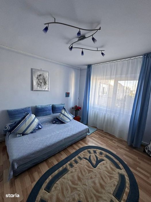 Apartament 3 camere, 2 bai, scoala 5, 66900 euro