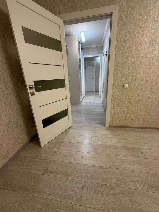 продается  2-ком квартира ОЧЕНЬ дорого !