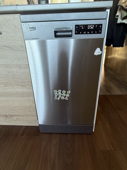 Цяла кухня готварска печка миялна + подарък