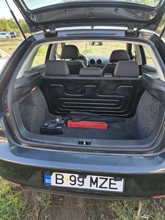 Seat Ibiza benzina manuala