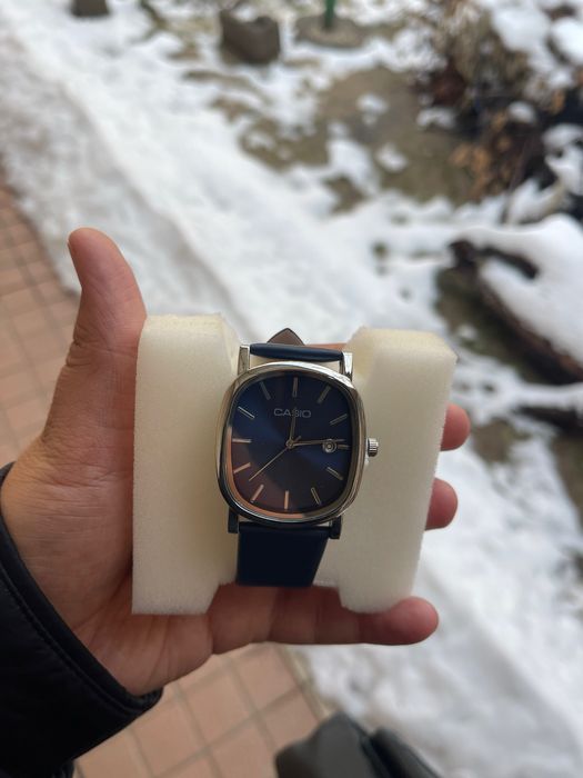 Часы casio цвет синий есть и черный качество топ смотрится красиво топ