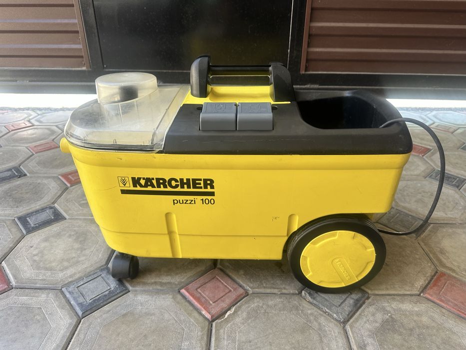 Химчистка Karcher Puzzi 100