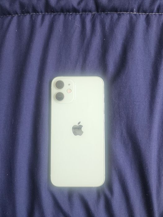 Iphone 12 mini  серия