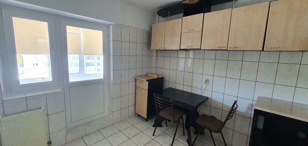 Inchiriez apartament 2 camere