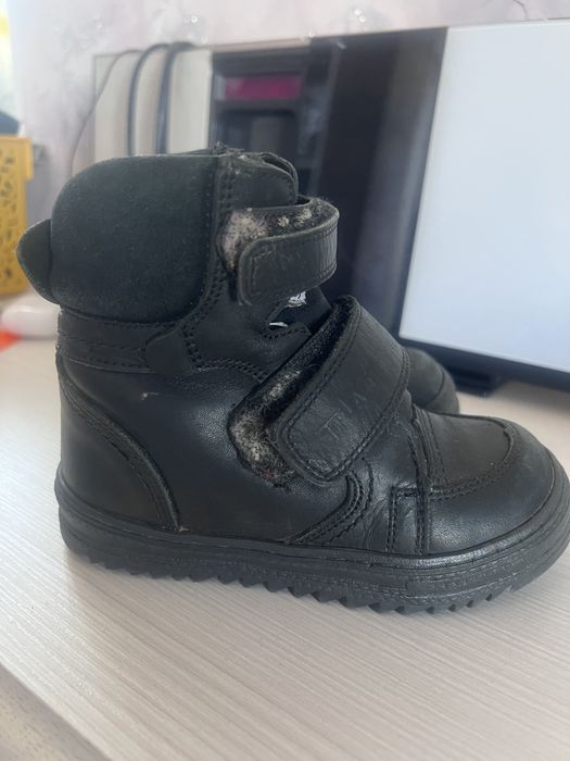 Продам зимние сапожки