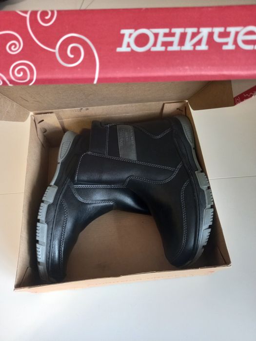 Продается обувь для мальчика