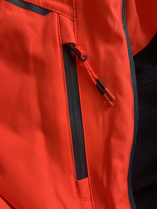 Куртка на девочку