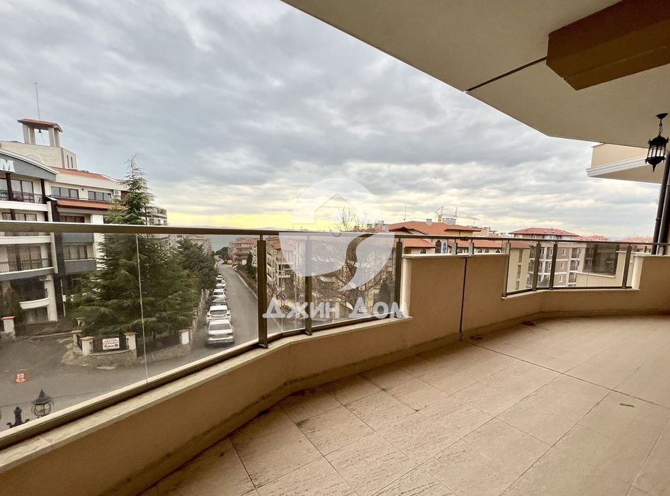 Продава се Двустаен апартамент в Свети Влас - 67 кв.м за 1687 €/кв.м - Снимка #5