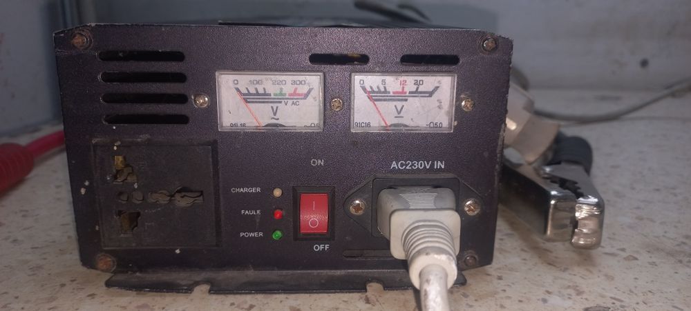 Инвертор  220/12