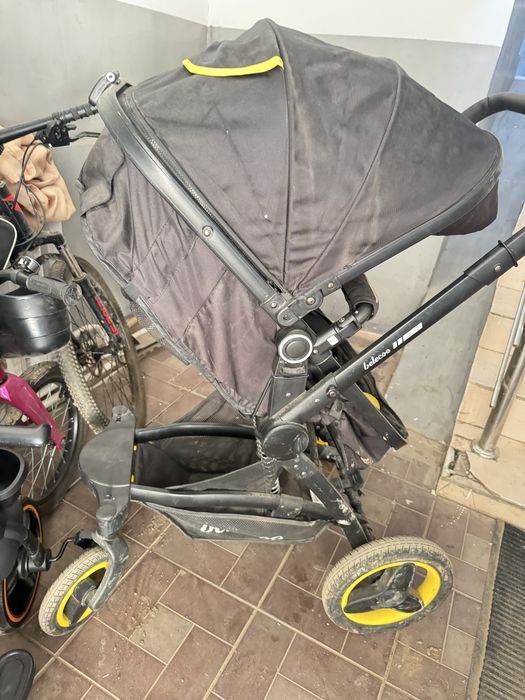 Проадм коляску срочно