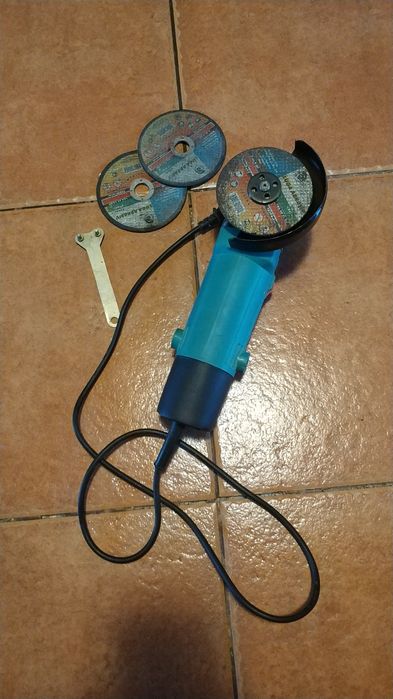 Продам болгарка.