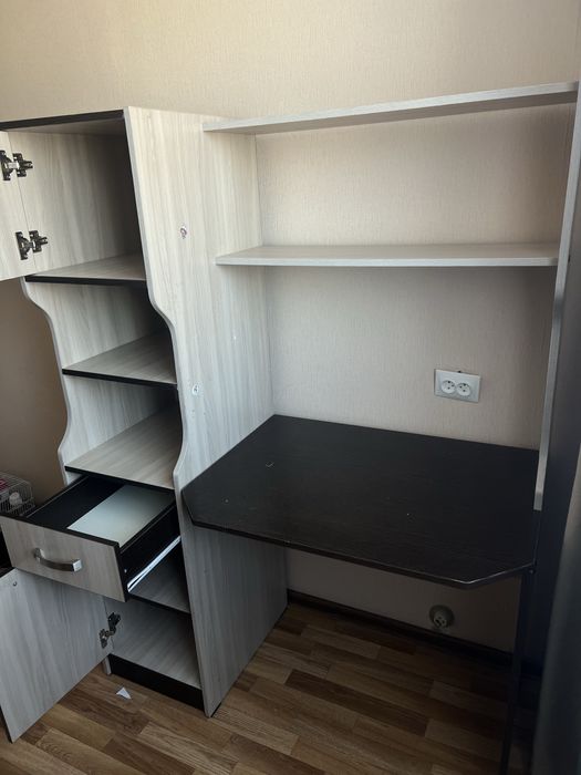 Письменный  стол