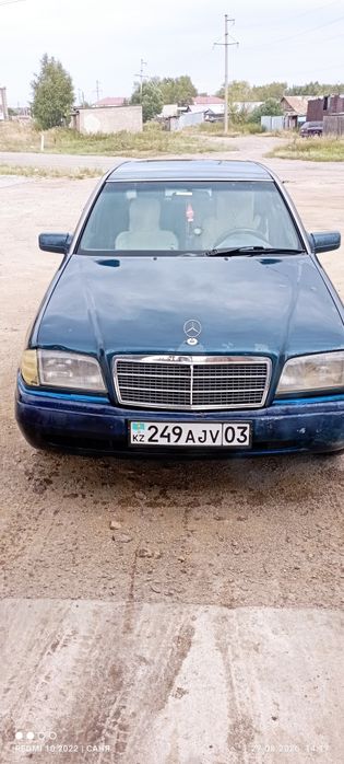 Продам обмен Мерседес с 180