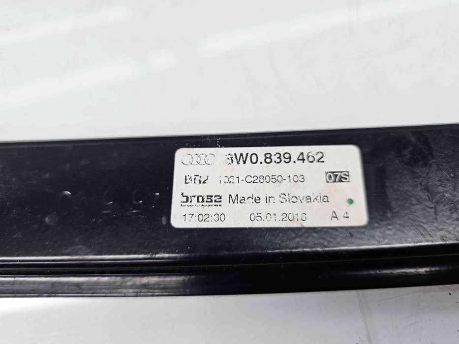 Macara electrica geam dreapta spate Audi A4 (8W2, B9) [Fabr 2015-2023]